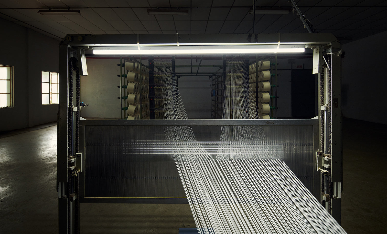 The Intricate Art of Warping: A Behind-the-Scenes Look at Oodaii's Karur Factory