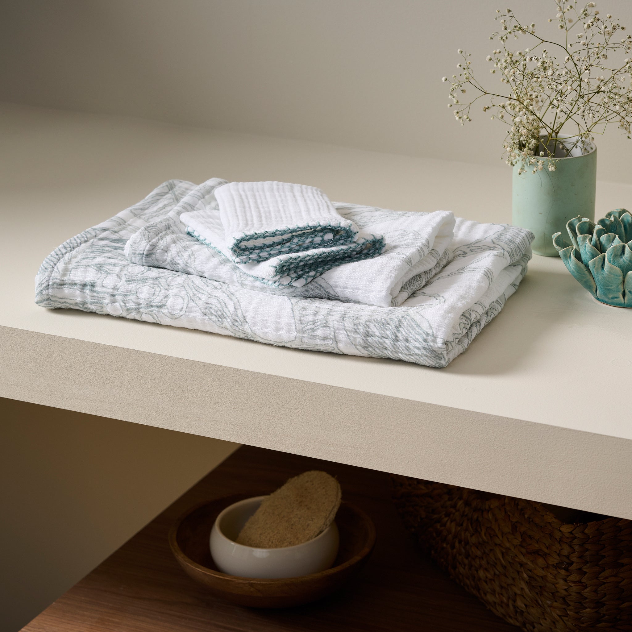 Vine Bloom | Cotton Gauze | Towel