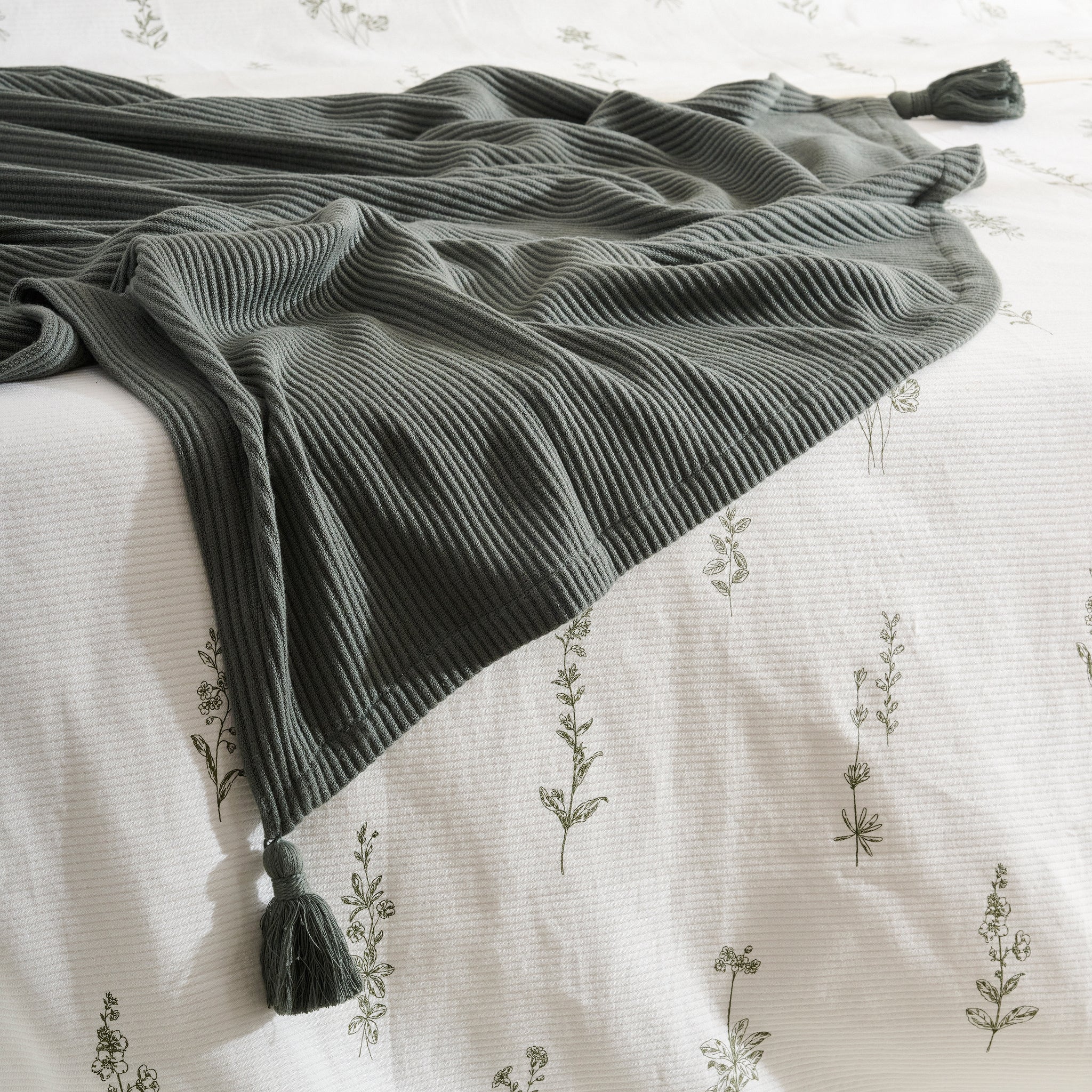 Corn Row | Cotton Bamboo | Cord Rib | Throw