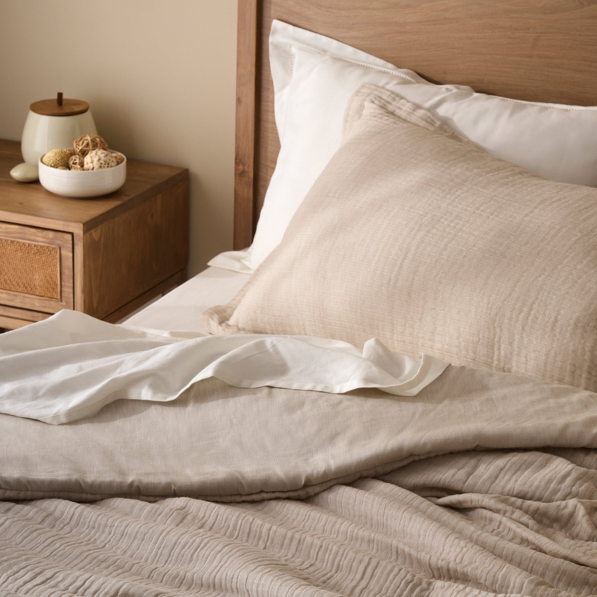 Oyster | Cotton | Gauze | Comforter