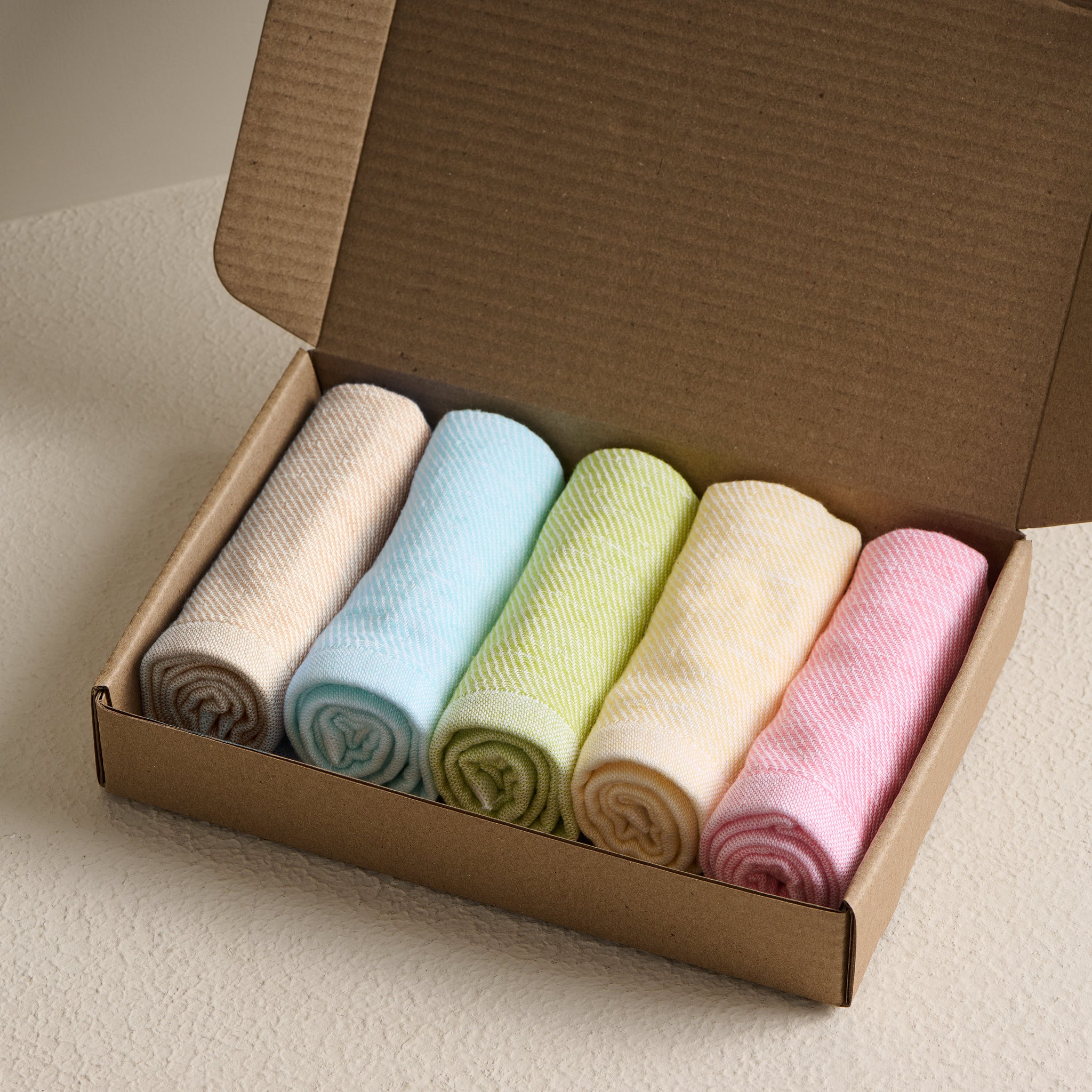 Festive Cheer | Gifting