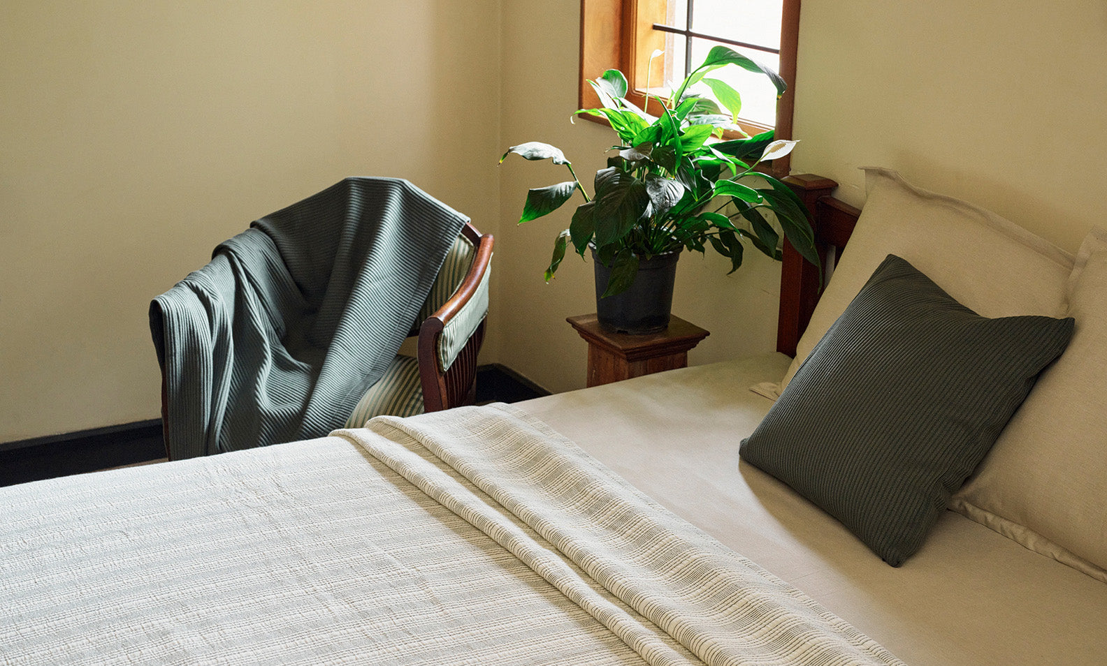 Bamboo Sateen: Bed Sheets That Breathe