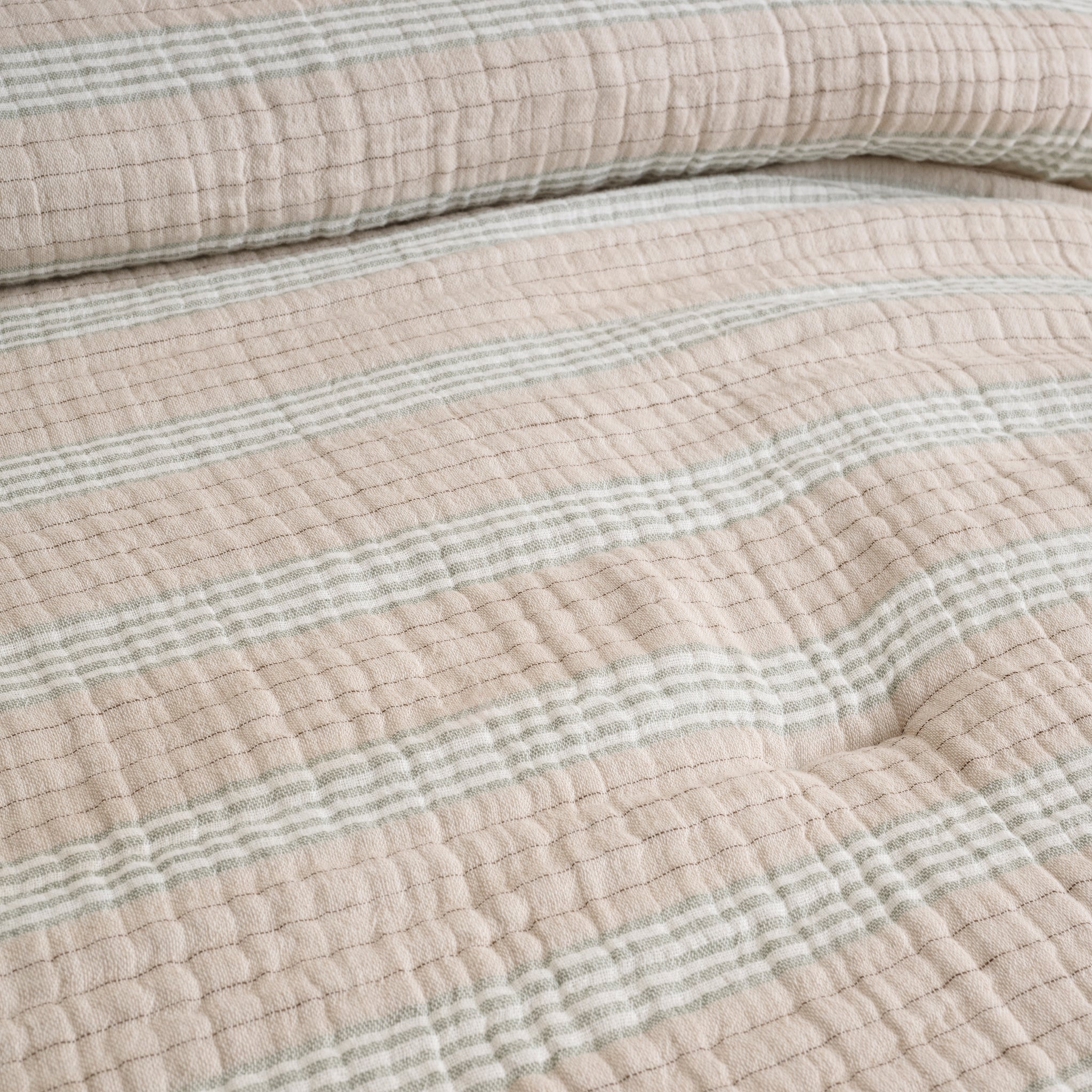 Louver | Cotton | Gauze | Comforter