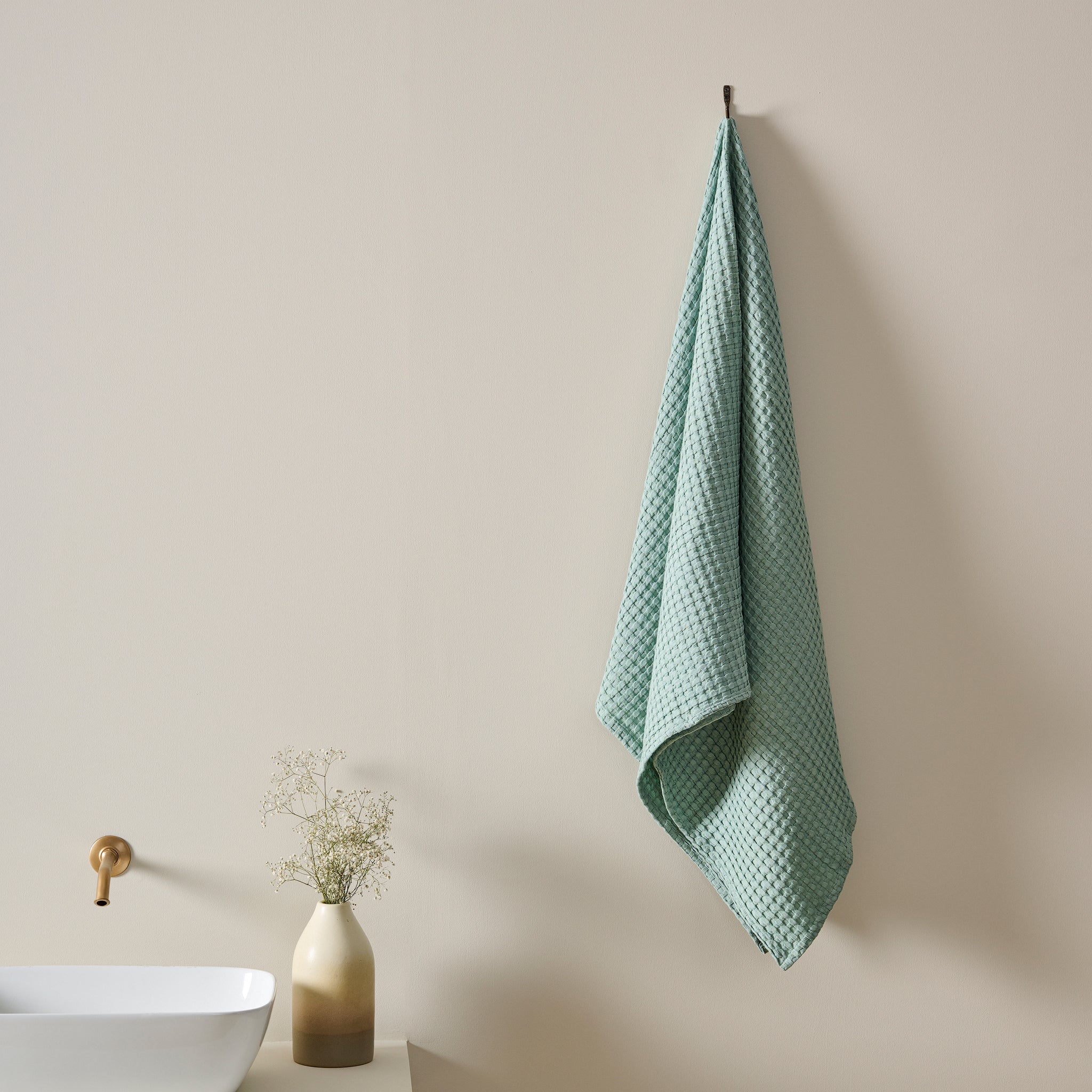 Chalk | Cotton | Waffle | XL Bath Towel