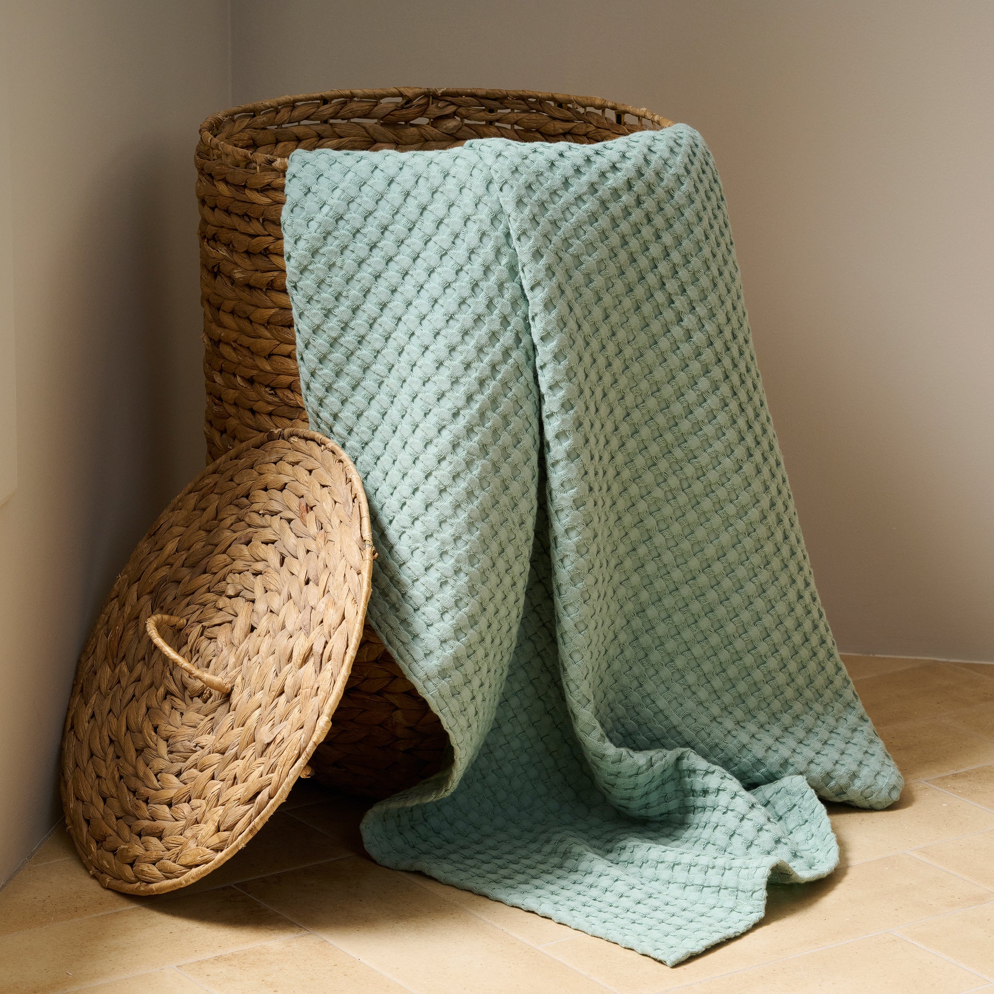 Chalk | Cotton | Waffle | XL Bath Towel