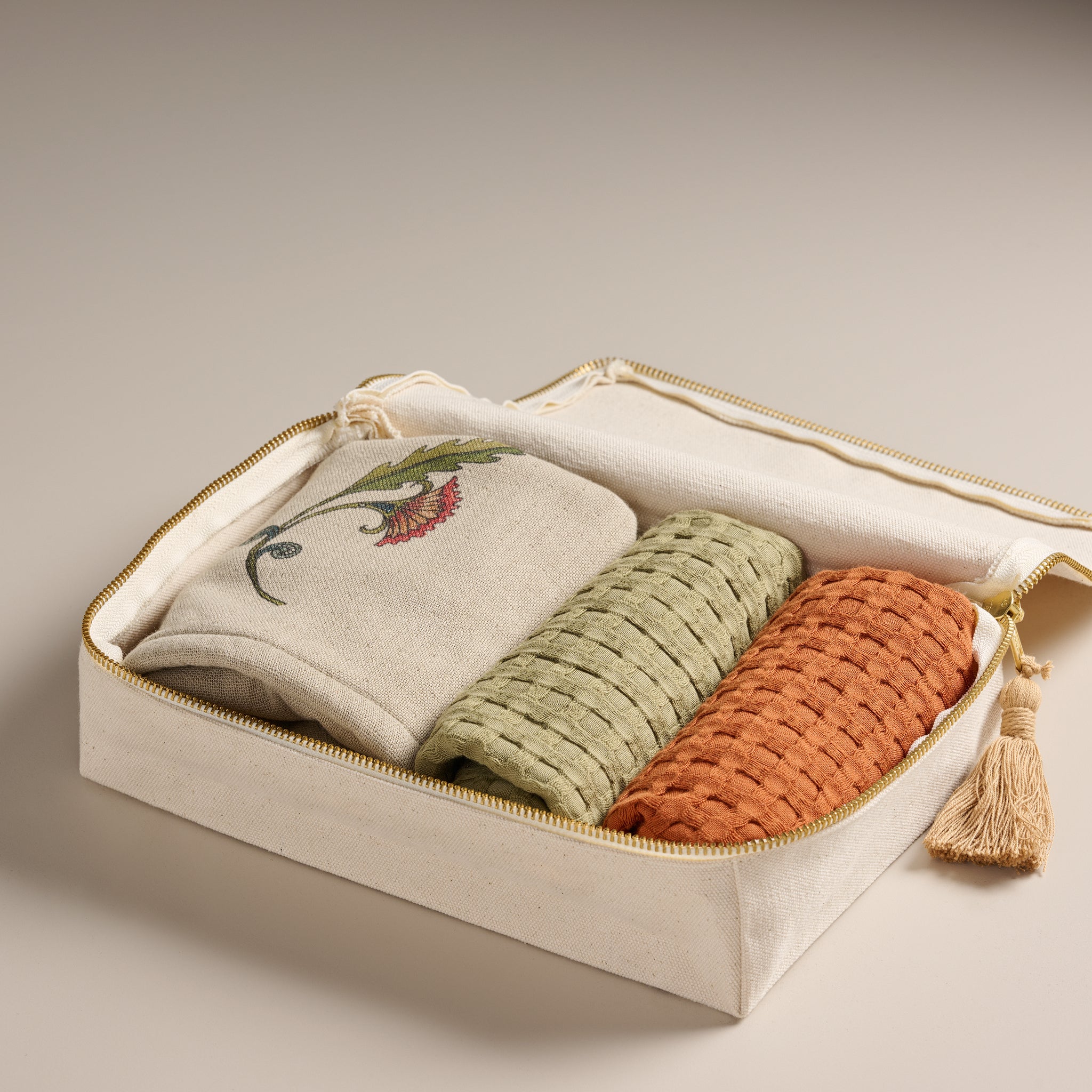 Malya | Gifting
