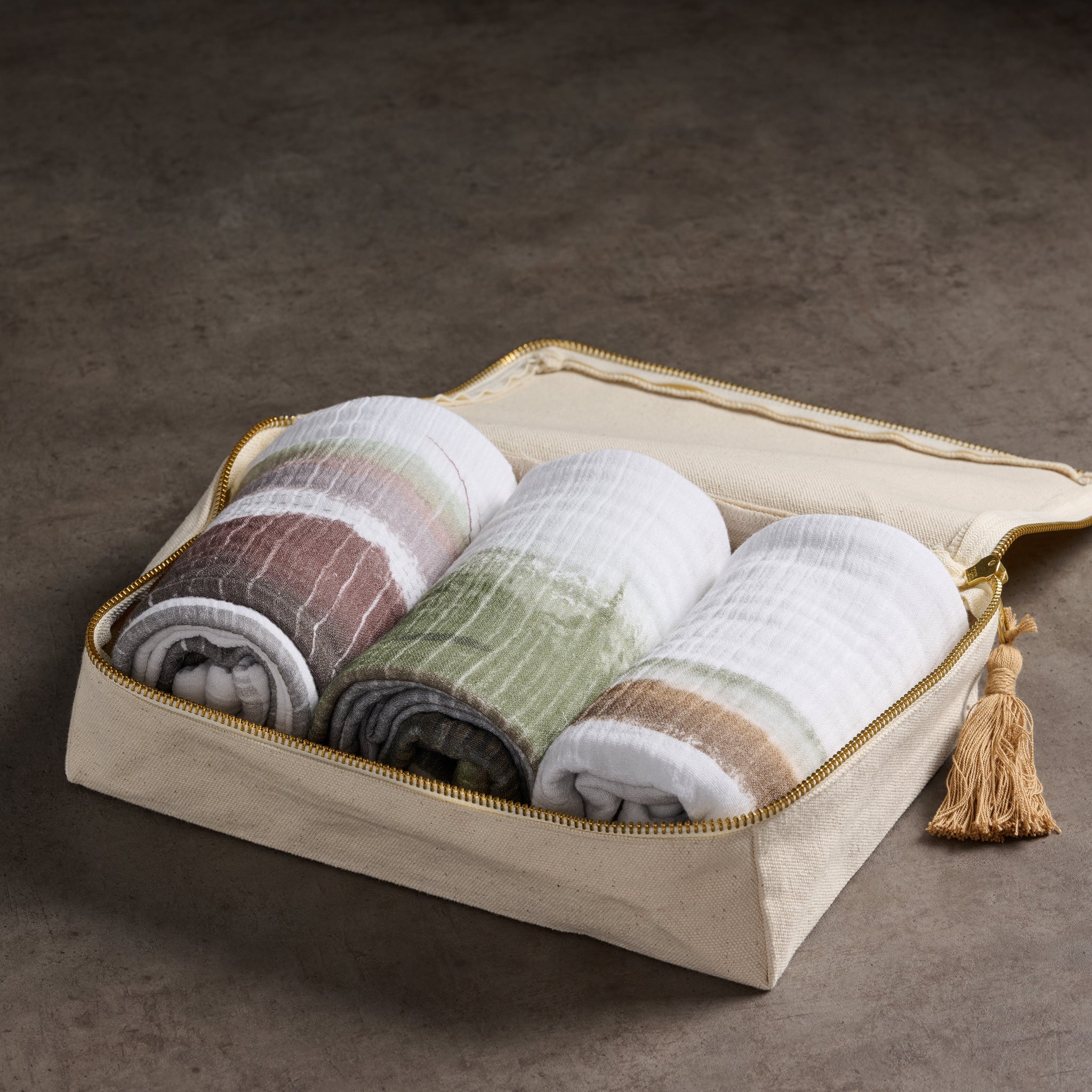 Maji | Gifting