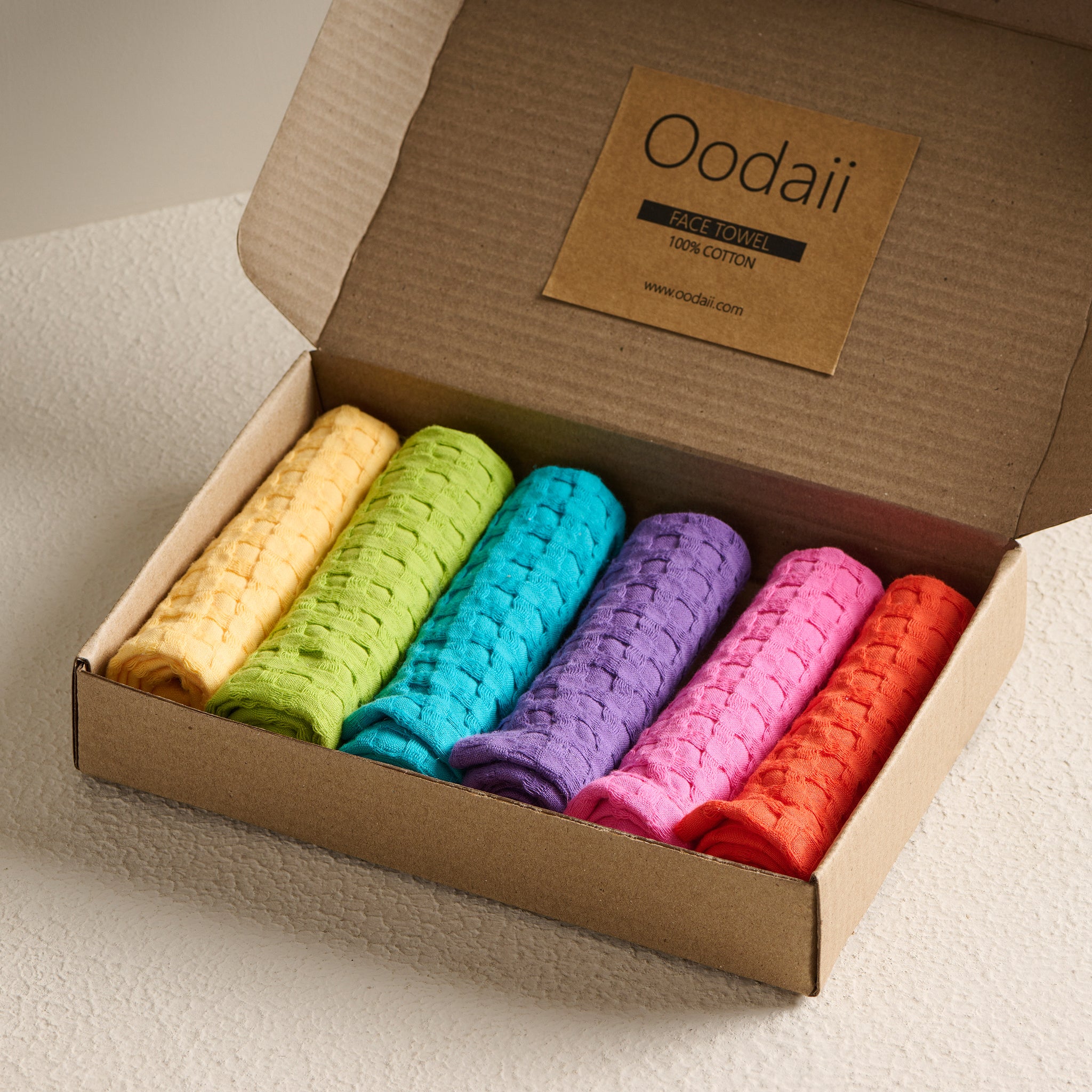 COLOUR CONFETTI | Gifting